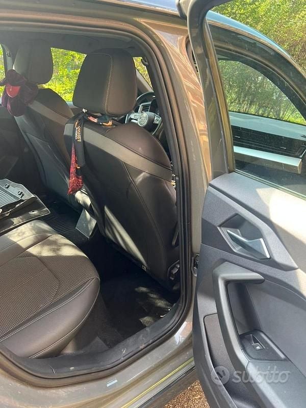 Usata Audi A1 Comfort 150 CV (110 kW) 2023 Grigio SUV