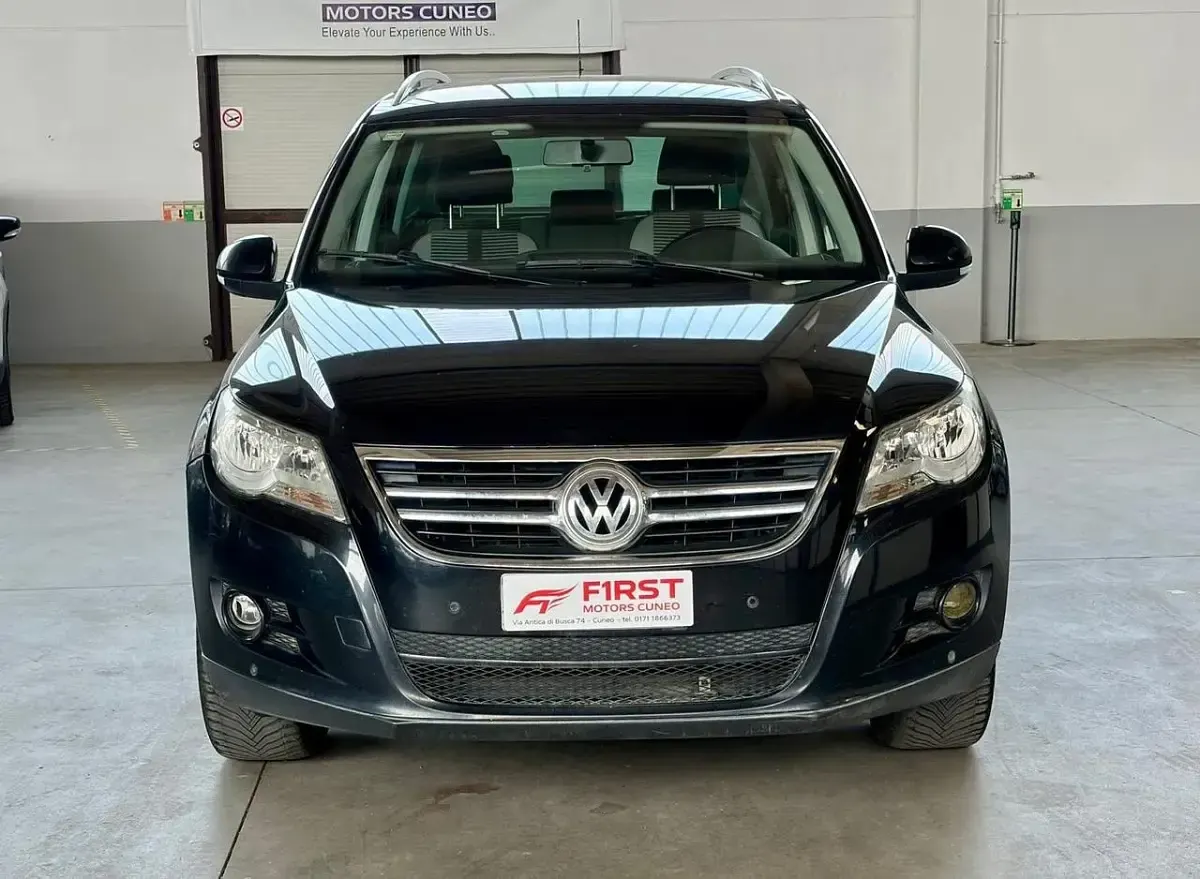 Usata VW Tiguan Sportline 170 CV (125 kW) 2010 Nero SUV