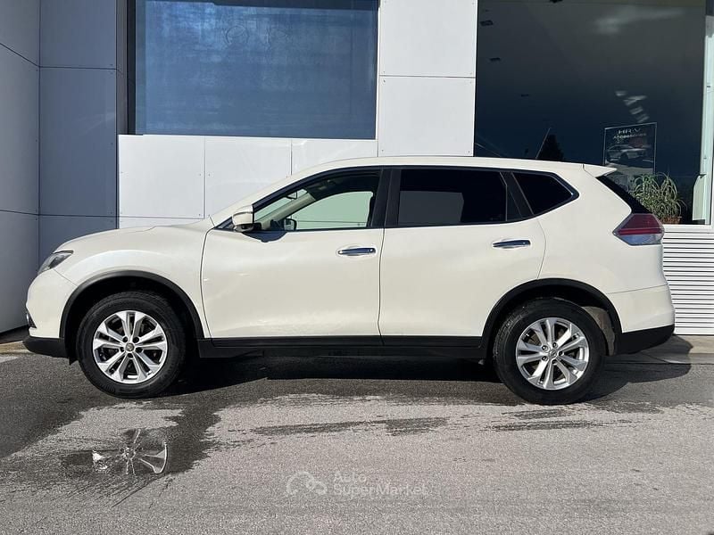 Usata Nissan X-Trail Tekna 131 CV (96 kW) 2015 Bianco SUV