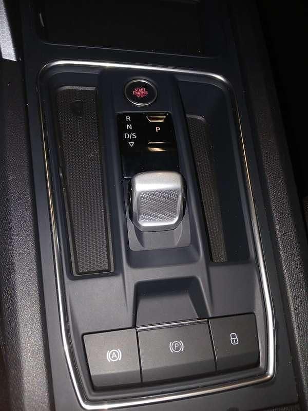 Usata Seat Leon Business 110 CV (80 kW) 2022 Station wagon