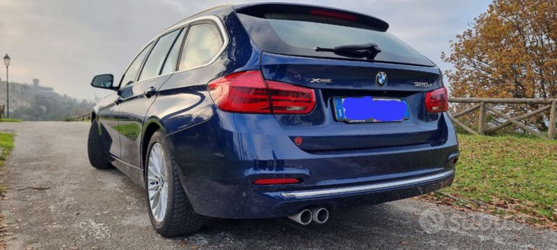 Blu Usata 2018 BMW 320 Luxury Line Station wagon | 19.500 € (Buon prezzo) - Immagine 1/4