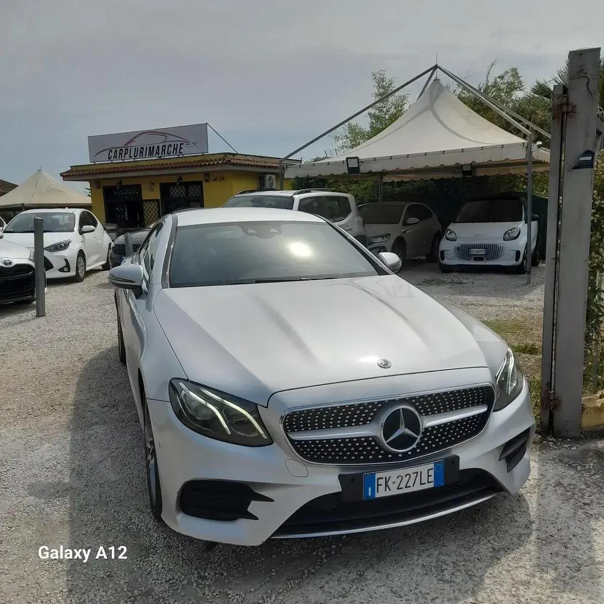 Usata Mercedes E220 Premium Plus 194 CV (142 kW) 2018 Argento Coupé
