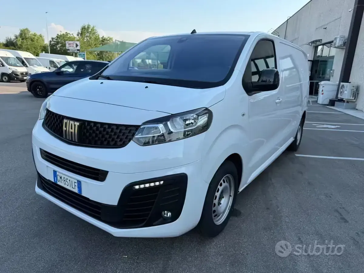 Usata Fiat Scudo Business 120 CV (88 kW) 2022 Furgone