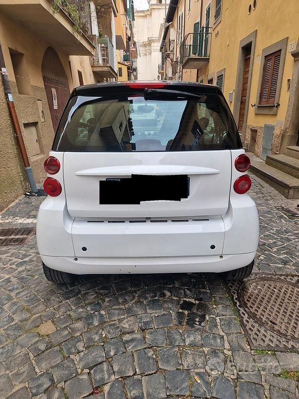 Usata Smart ForTwo Coupé 71 CV (52 kW) 2011 Bianco Coupé