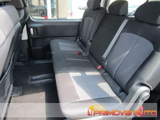 Usata Hyundai Staria 2023 Nero Monovolume