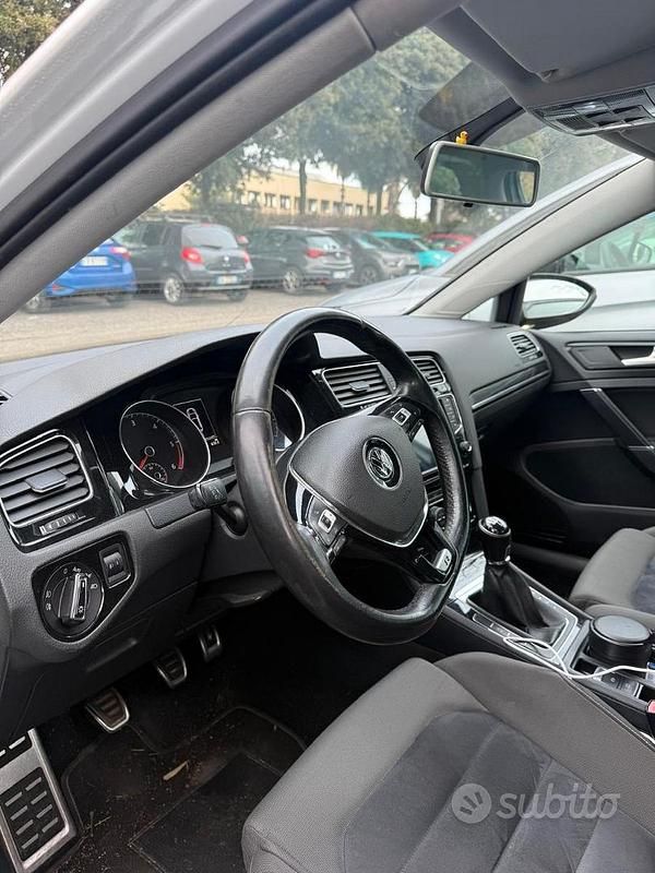 Usata VW Golf VII 110 CV (80 kW) 2013 Bianco Berlina