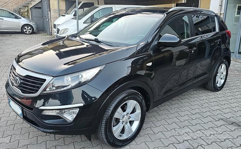 Usata Kia Sportage Active 115 CV (84 kW) 2011 Nero SUV