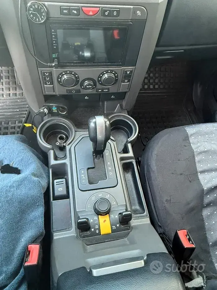 Usata Land Rover Discovery 190 CV (139 kW) 2006 Grigio SUV