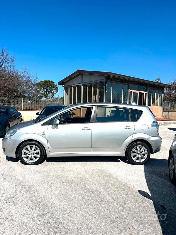 Gebraucht Toyota Corolla Verso 2005 Grau Van / Kleinbus