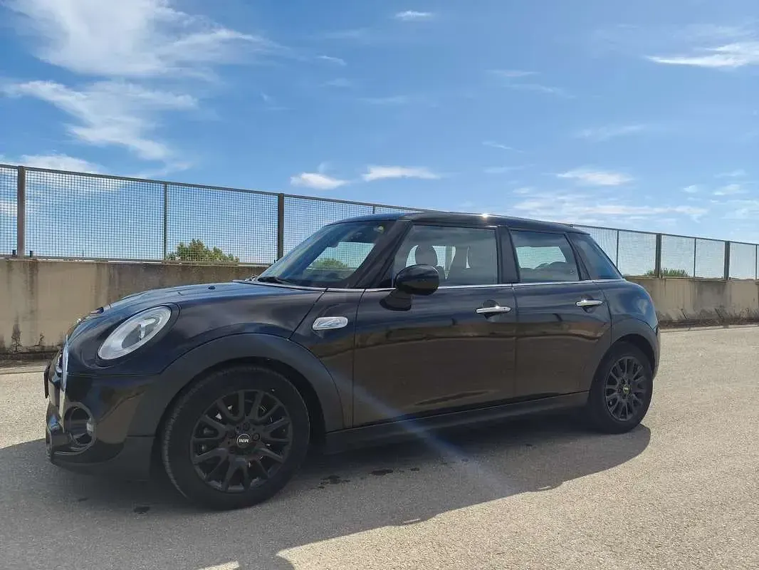 Usata Mini Cooper SD 170 CV (125 kW) 2015 Utilitaria