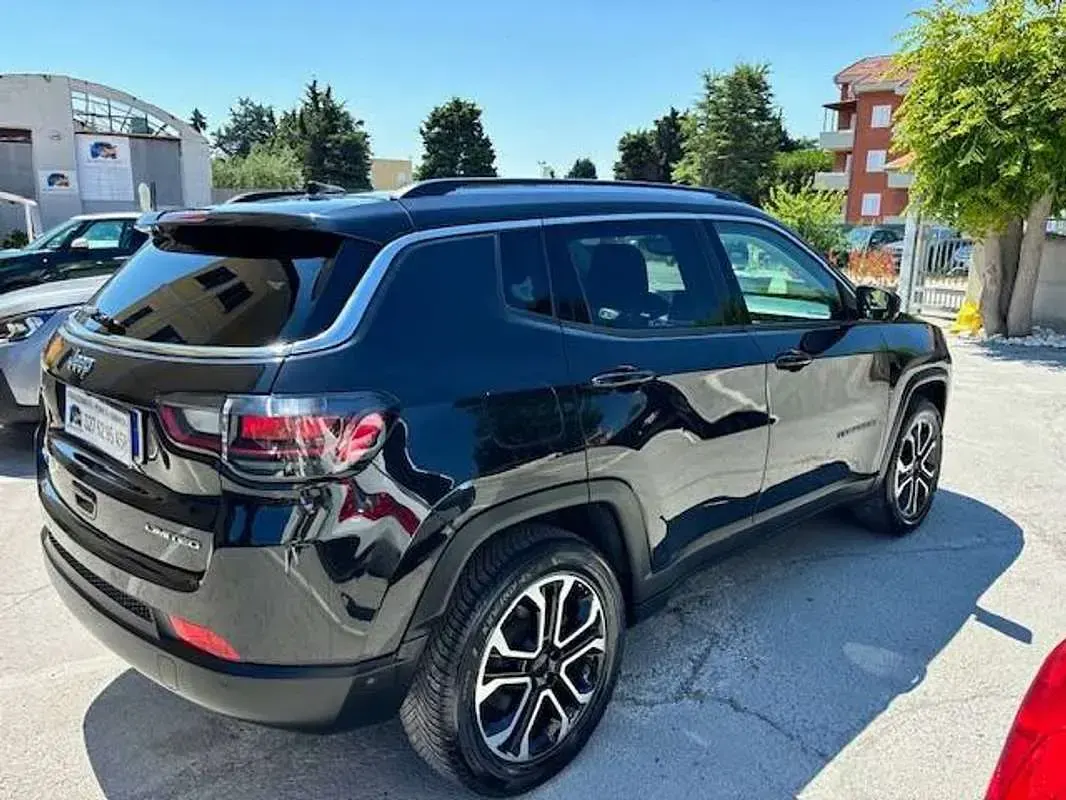 Usata Jeep Compass Limited 190 CV (139 kW) 2021 Nero SUV