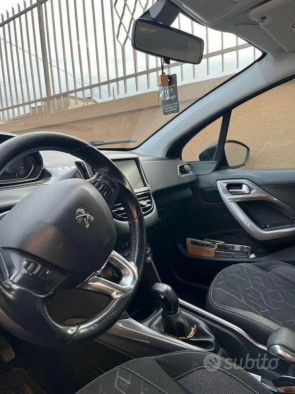 Usata Peugeot 2008 2017 SUV