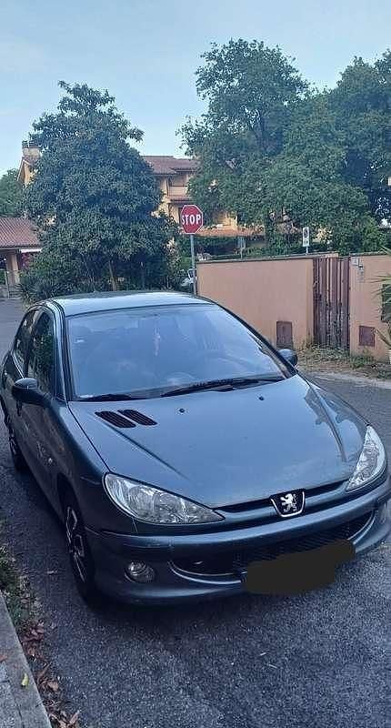 Usata Peugeot 206 68 CV (50 kW) 2006 Berlina
