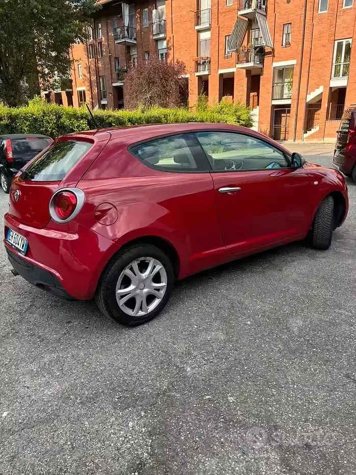 Usata Alfa Romeo MiTo 79 CV (58 kW) 2011 Rosso Utilitaria