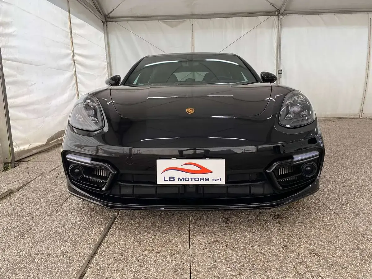 Usata Porsche Panamera S E-Hybrid Platinum Edition 330 CV (242 kW) 2022 Nero Berlina