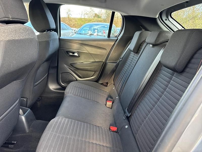 Usata Peugeot 208 Active 101 CV (74 kW) 2021 Grigio Utilitaria