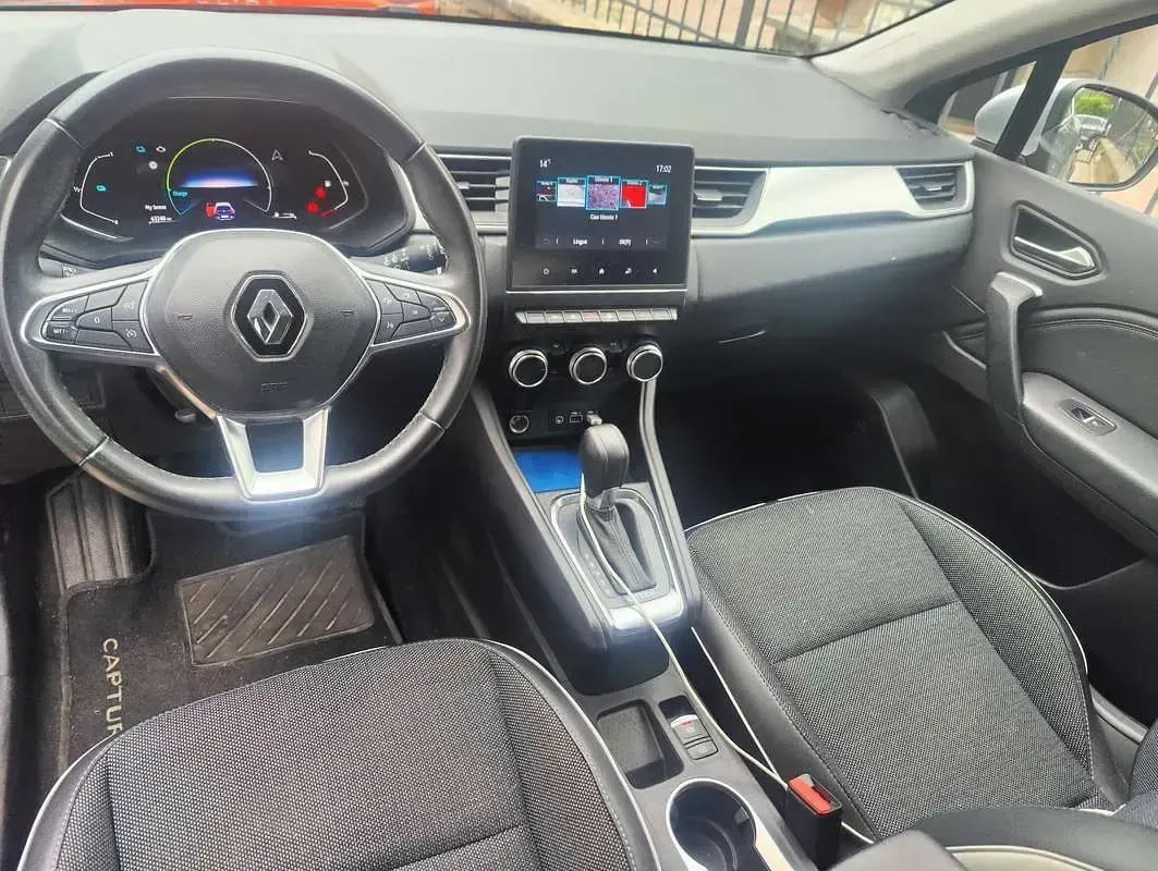 Usata Renault Captur Techno 94 CV (69 kW) 2023 Blu/azzurro SUV
