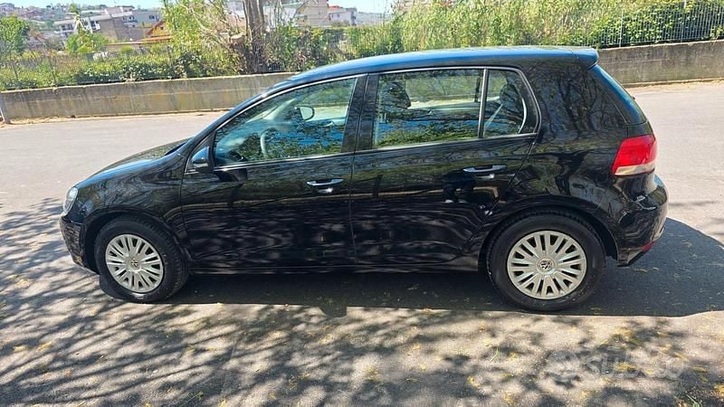 Occasion VW Golf VII Comfortline 105 ch (77 kW) 2012 Noir Berline