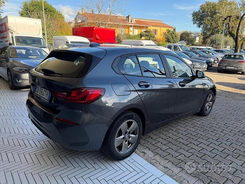 Usata BMW 116 Advantage 116 CV (85 kW) 2020 Grigio Utilitaria