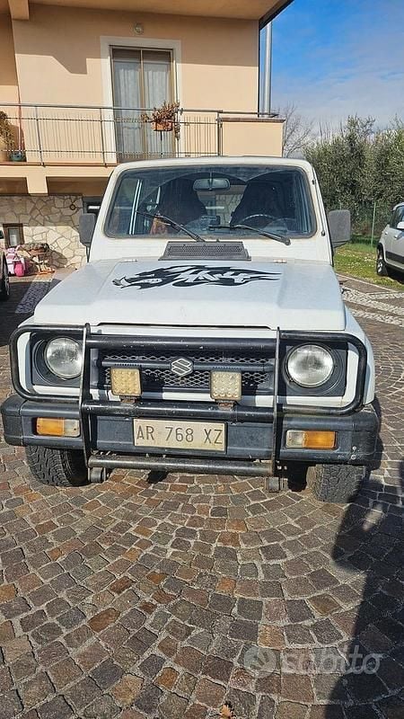 Usata Suzuki Samurai 69 CV (50 kW) 1998 Bianco SUV