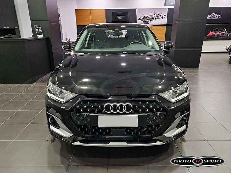 Usata Audi A1 Ambiente 110 CV (80 kW) 2021 Nero Berlina