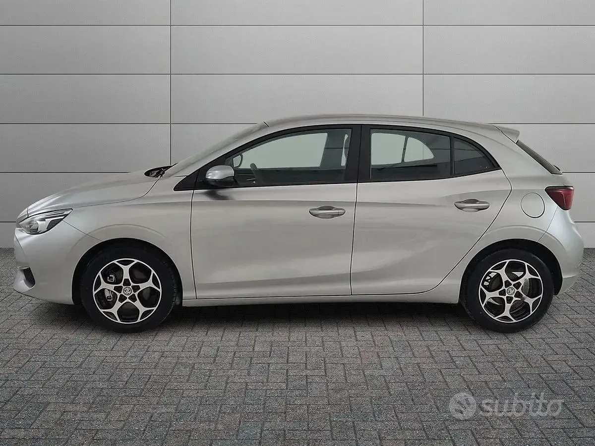 Usata MG MG3 Comfort 115 CV (84 kW) 2025 Grigio Utilitaria