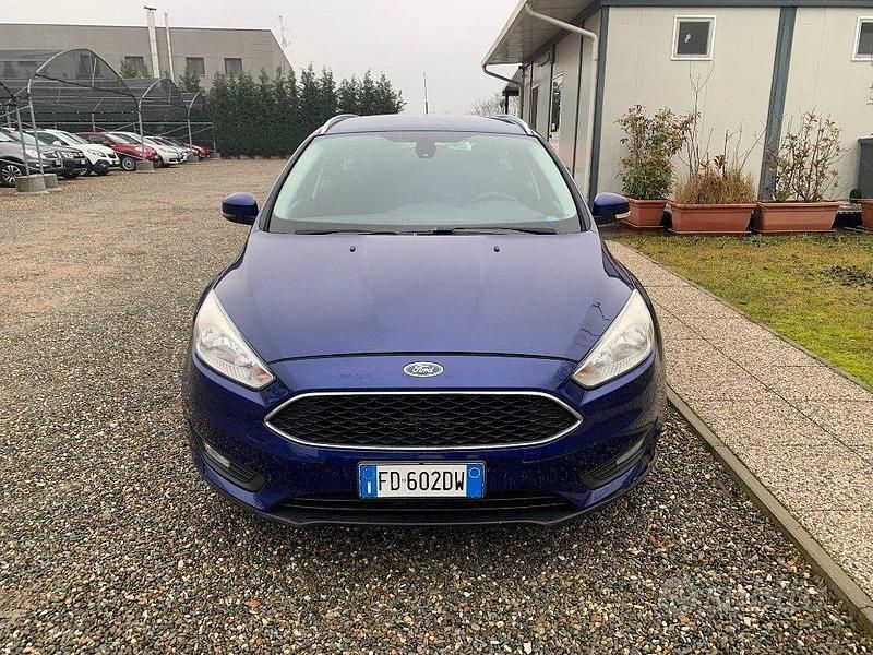 Usata Ford Focus Business Edition 120 CV (88 kW) 2016 Blu Station wagon