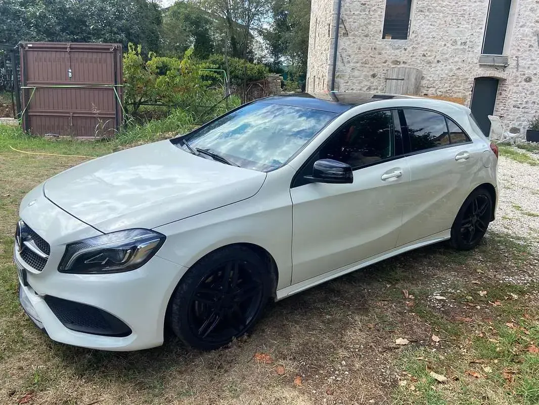 Usata Mercedes A220 Premium 177 CV (130 kW) 2016 Utilitaria