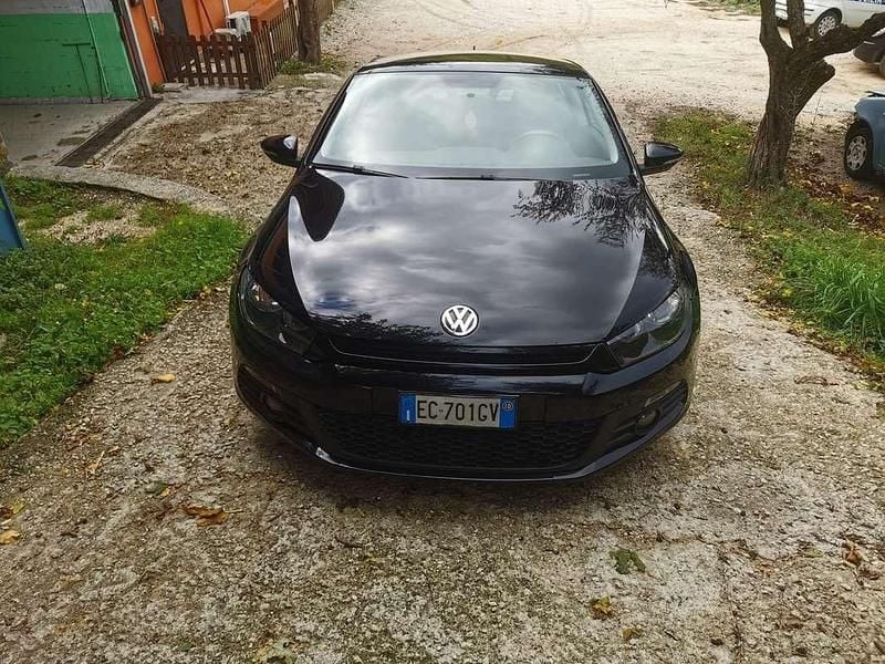 Usata VW Scirocco 140 CV (102 kW) 2010 Nero Coupé
