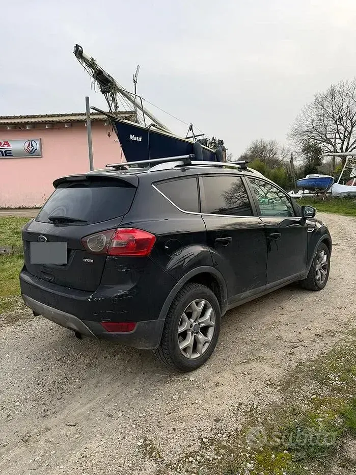 Usata Ford Kuga 140 CV (102 kW) 2011 SUV