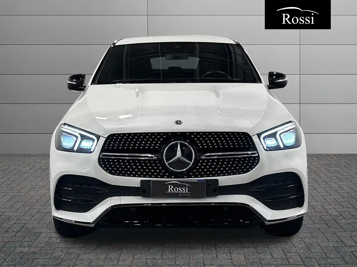 Usata Mercedes GLE300 Premium 272 CV (200 kW) 2022 Bianco diamante metallizzato SUV