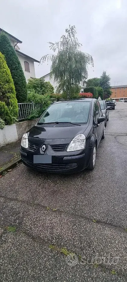 Usata Renault Modus 98 CV (72 kW) 2007 Nero Monovolume