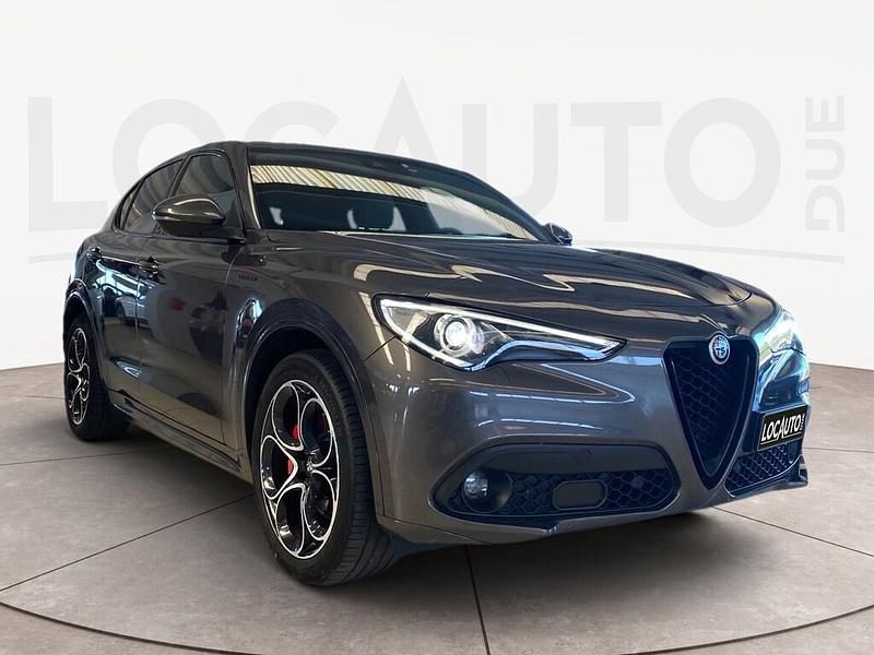 Usata Alfa Romeo Stelvio Veloce 209 CV (153 kW) 2021 Grigio SUV