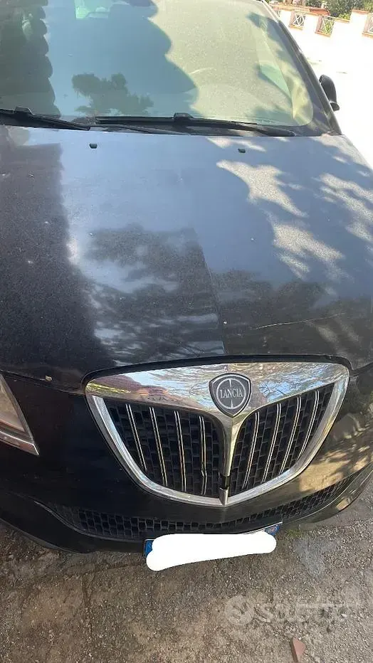 Begagnad Lancia Delta 200 HK (147 kW) 2009 Svart Halvkombi