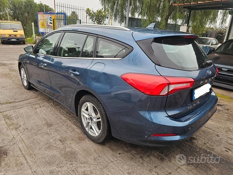 Usata Ford Focus Business Edition 120 CV (88 kW) 2020 Blu Station wagon