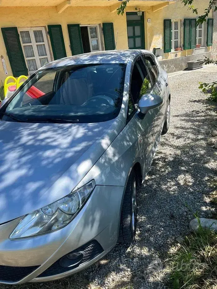 Usata Seat Ibiza 82 CV (60 kW) 2012 Berlina