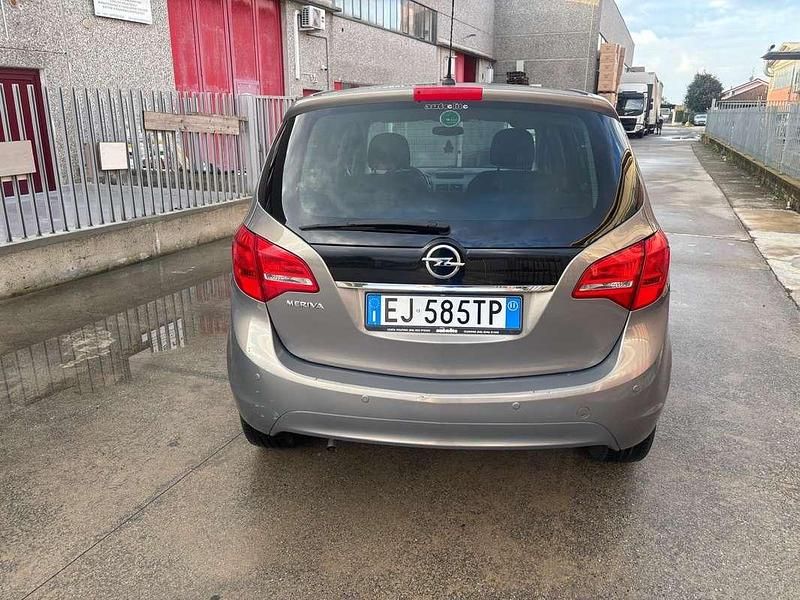 Usata Opel Meriva Cosmo 101 CV (74 kW) 2011 Monovolume
