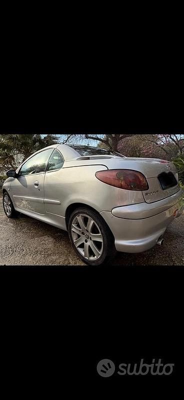 Usata Peugeot 206 CC 2006 Grigio Cabrio