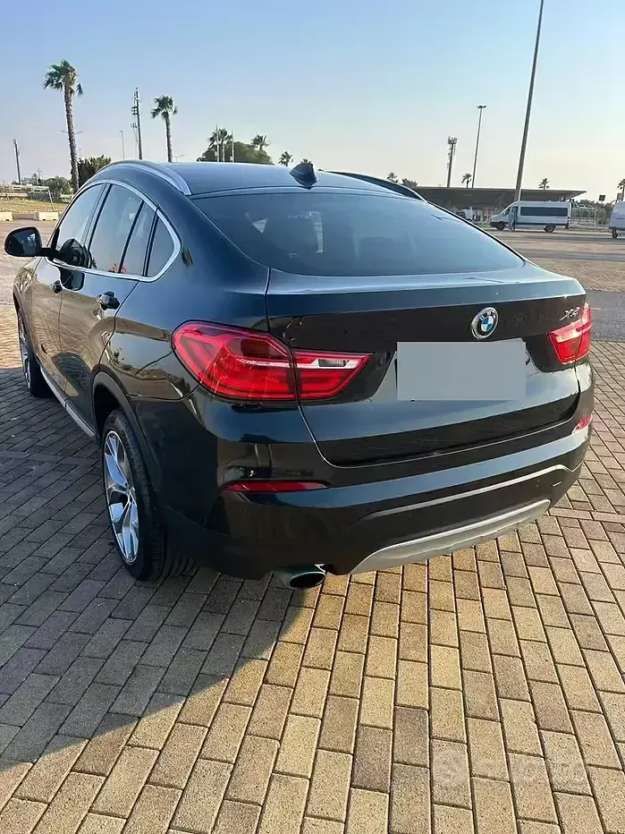 Usata BMW X4 190 CV (139 kW) 2016 Bluazzurro SUV