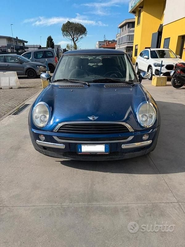 Usata Mini ONE 2003 Blu Utilitaria