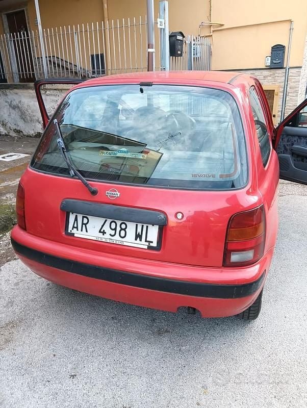 Usata Nissan Micra 1998 Rosso Utilitaria