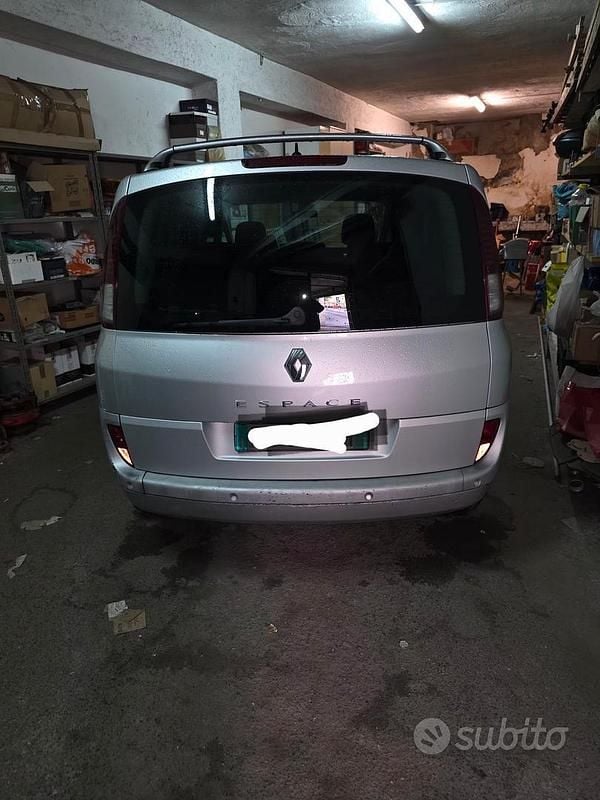 Usata Renault Espace 140 CV (102 kW) 2007 Grigio Monovolume
