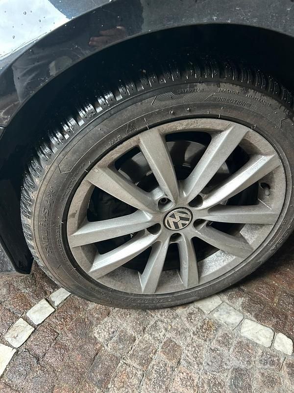 Usata VW Passat 177 CV (130 kW) 2011 Nero Station wagon
