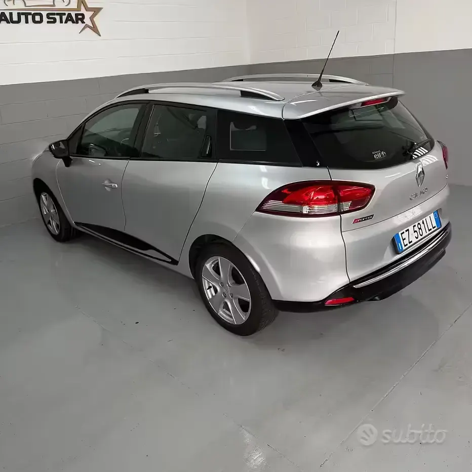 Usata Renault Clio 75 CV (55 kW) 2015 Grigio Station wagon