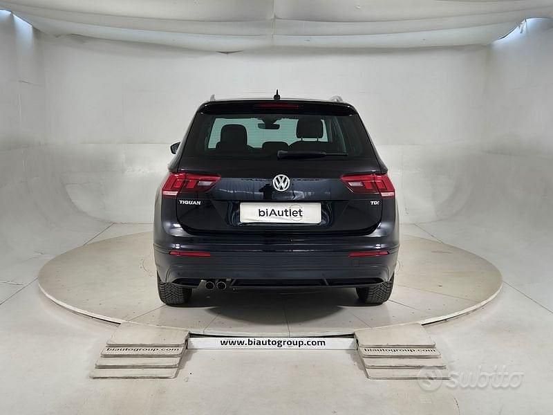 Usata VW Tiguan Business 116 CV (85 kW) 2017 Nero SUV