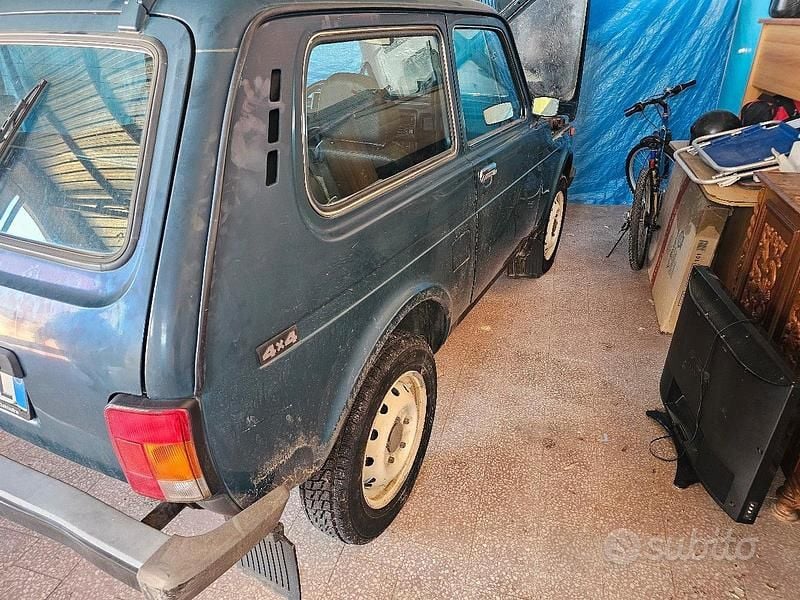 Usata Lada niva 2010 SUV