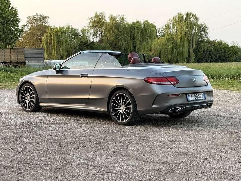 Usata Mercedes C220 Premium 170 CV (125 kW) 2017 Cabrio