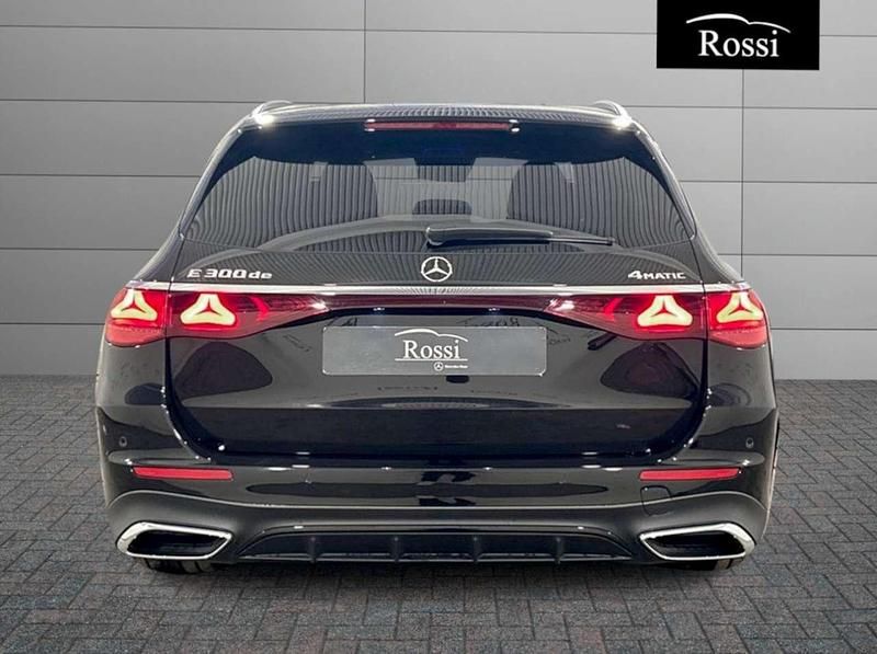 Nuova Mercedes E300 197 CV (144 kW) 2026 Nero ossidiana Station wagon