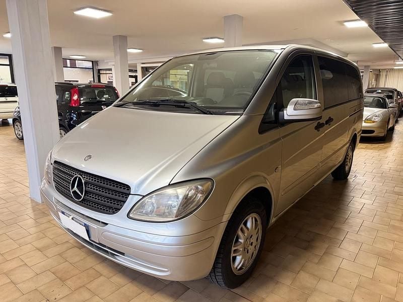 Usata Mercedes Vito 203 CV (149 kW) 2006 Argento Furgone