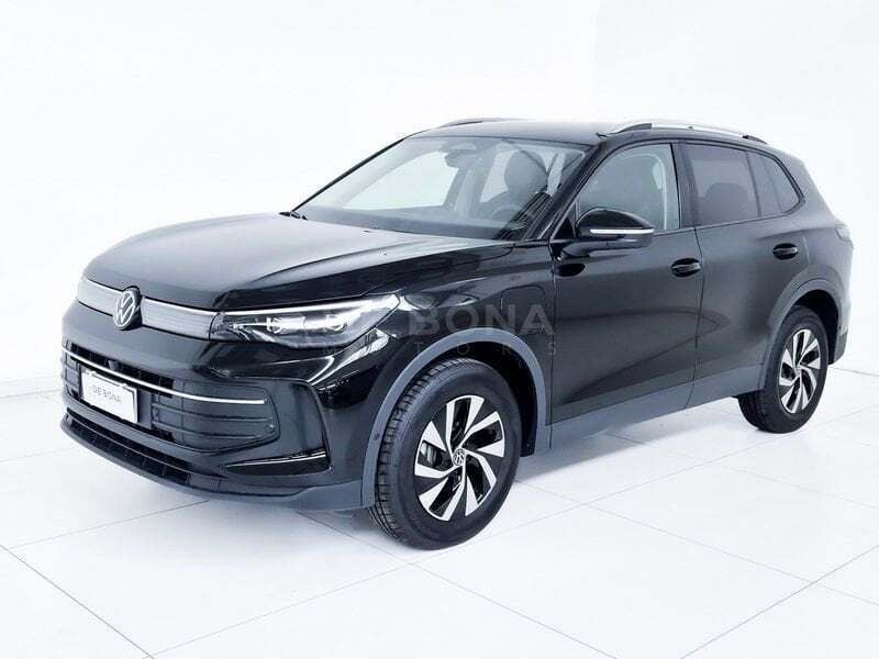 Nero Nuova 2025 VW Tiguan Life SUV | 44.900 € - Immagine 1/4